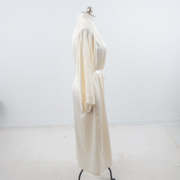 Natori M Silky Wrap Hollywood Robe Cream White - Picture 5 of 9